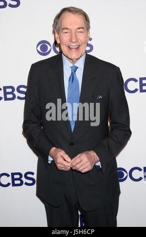 Gayle re presso gli arrivi per CBS iniziali per il 2017, l'Hotel Plaza di New York, NY, 17 maggio 2017. Foto di: RCF/Everett Collection Foto Stock