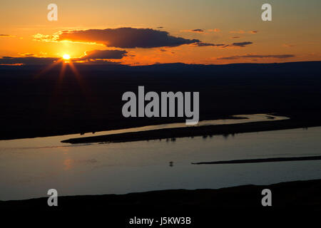 Scogliere bianche si affacciano vista del fiume Columbia tramonto, Hanford raggiungono monumento nazionale, Washington Foto Stock