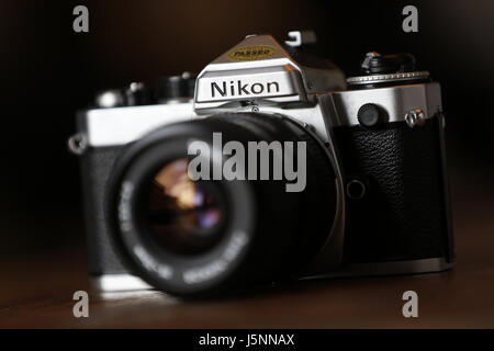 Vintage FE Nikon reflex a lente singola pellicola 35 mm Foto Stock