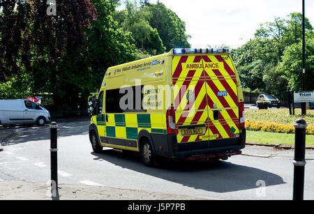 Driver di emergenza formazione ambulanza, REGNO UNITO Foto Stock