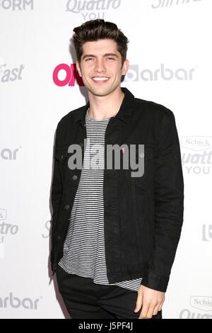 Carter Jenkins presso gli arrivi per OK! Rivista Estate Inizio, W Hotel Hollywood, Los Angeles, CA Maggio 17, 2017. Foto di: Priscilla concedere/Everett Collection Foto Stock