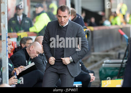 Glasgow, Scozia, Regno Unito, 18 maggio 2017, Partick Thistle v Celtic, Firhill Stadium, SPFL Match 5-0. Premiership scozzese Partick Thistle vs Celtic 7:45pm Giovedì 18 Maggio Firhill Stadium (Att: 7847) Foto Stock