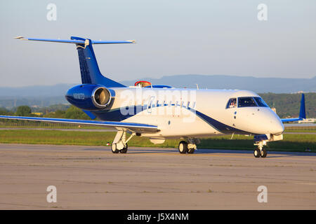 Stoccarda/Germania Marzo 14, 2016: Jet Executive Management presso l'Aeroporto di Stoccarda. Foto Stock