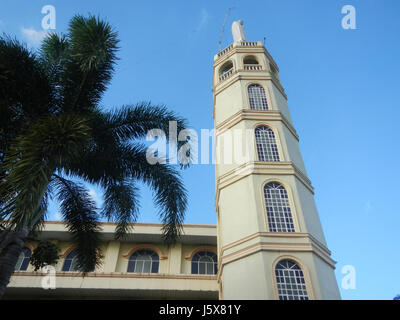 Questo si riferisce a Metrogate Meycauayan II, uno sviluppo residenziale situato a Marilao, Bulacan, Filippine. Comprende le Case del patrimonio e la Chiesa di Fatima, caratteristiche chiave di questa comunità in crescita. Foto Stock