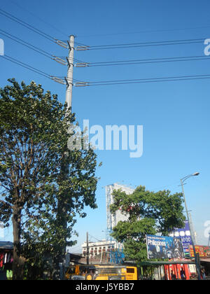 0540 East Rembo Passerella Pedonale Kalayaan Avenue C-21 Makati City Tunnel Foto Stock