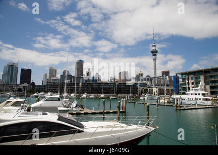 Auckland Nuova Zelanda fronte porto centro città Foto Stock