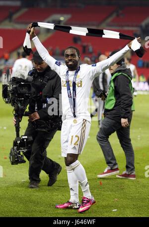 NATHAN DYER CELEBRA BRADFORD CITY v Swansea City stadio di Wembley a Londra Inghilterra 24 Febbraio 2013 Foto Stock