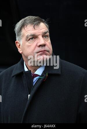 SAM ALLARDYCE (manager) NEWCASTLE UNITED V West Ham.ST JAMES PARK NEWCASTLE INGHILTERRA 11 Novembre 2012 Foto Stock