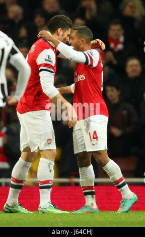 OLIVER GIROUD CELEBRA IL SUO 1 ARSENAL V NEWCASTLE UNITED Londra Inghilterra Regno Unito 29 Dicembre 2012 Foto Stock