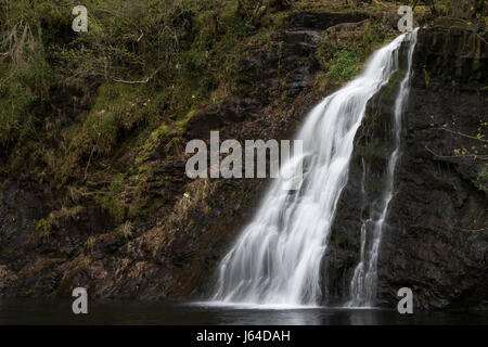 La cascata nel Parco Nazionale di Snowdonia, Galles Foto Stock