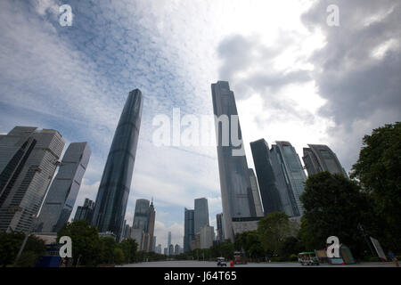 Architettura urbana della città di Guangzhou,nella provincia di Guangdong, Cina Foto Stock