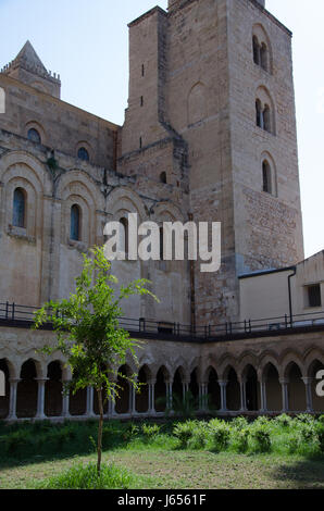 Xiii secolo Cefalu Cathedral in Cefalu, Sicilia Foto Stock