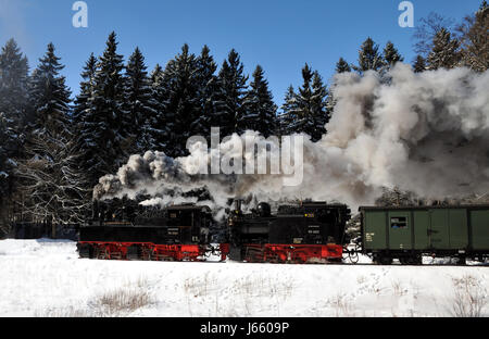 Sotto a tutto vapore Foto Stock
