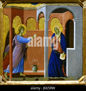 Annunciazione 1308-11 Angelo Gabriele che porta la Vergine Maria saluti da Dio. Di DUCCIO di Buoninsegna 1255 - 1319, Siena, Italia, Annunciazione, beata, Vergine Maria, l'annuncio da parte dell'angelo Gabriele, Maria che avrebbe concepito, portare un figlio attraverso una, vergine nascita, diventare la, madre di Gesù Cristo, Messia cristiana e Figlio di Dio, Incarnazione, Foto Stock