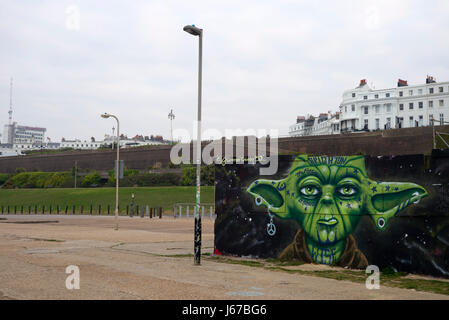 Punk Yoda grafitti,Brighton, Regno Unito Foto Stock