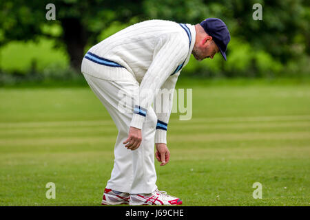 Firle Cricket Club, Firle, East Sussex, Regno Unito. Il 20 maggio 2017. Firle Cricket Club 1XI Vs Barcombe Cricket Club 1a XI. Credito: Alan Fraser/Alamy Live News Foto Stock