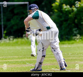 Firle Cricket Club, Firle, East Sussex, Regno Unito. Il 20 maggio 2017. Firle Cricket Club 1XI Vs Barcombe Cricket Club 1a XI. Credito: Alan Fraser/Alamy Live News Foto Stock