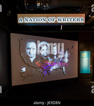 Chicago, Illinois, Stati Uniti d'America. Il 20 maggio 2017. Aperto al pubblico il 16 maggio 2017, l'American Writers Museum, secondo la sua dichiarazione di missione, si sforza ''.per coinvolgere il pubblico nel celebrare gli scrittori americani e di esplorare la loro influenza sulla nostra storia, la nostra identità e la nostra cultura e la nostra vita quotidiana. Credito: Brian Cahn/ZUMA filo/Alamy Live News Foto Stock