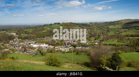 Regno Unito, Inghilterra, Cheshire, Bollington, villaggio, da Kerridge Hill, panoramica Foto Stock