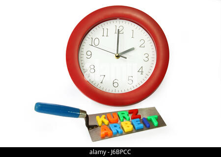 Orologio di misurazione del tempo di cazzuola di mattoni del tempo di lavoro in breve tempo le lettere di orologio Foto Stock