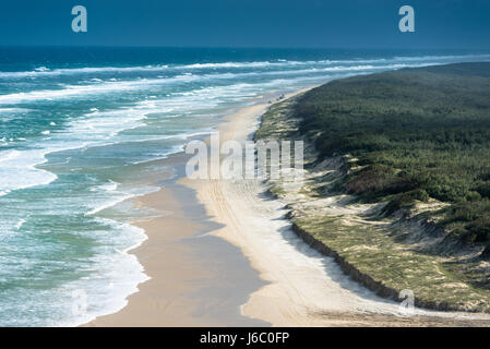 75 Mile beach visto da Indian Head. Isola di Fraser, Queensland, Australia. Foto Stock
