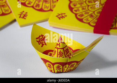 Il cinese Joss carta, tradizione per il passato lontano antenato gli spiriti Foto Stock