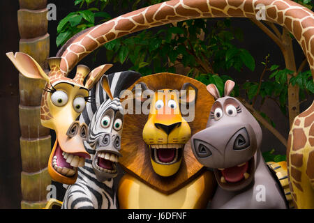 UNIVERSAL STUDIOS SINGAPORE - 2 Febbraio 2017 : Madagascar presso gli Universal Studios di Singapore. Foto Stock