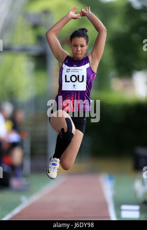 Vicky stampo in Donne Salto triplo durante la Loughborough Internazionali di atletica leggera evento a Paula Radcliffe Stadium. Foto Stock