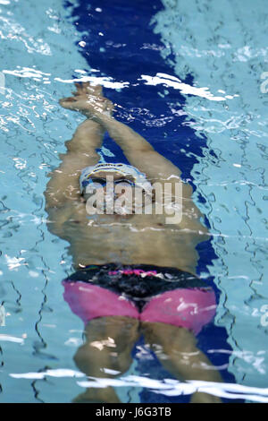 Tokyo, Giappone. 21 Maggio, 2017. Junya Koga Nuoto : Japan Open 2017 Uomini 50m dorso calore a Tatsumi International centro nuoto a Tokyo in Giappone . Credito: Jun Tsukida AFLO/sport/Alamy Live News Foto Stock