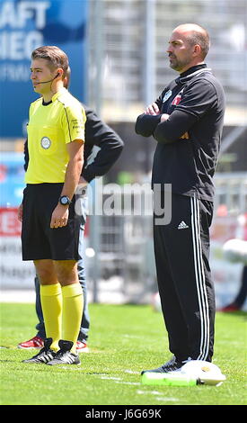 Sion, Svizzera. 21 Maggio, 2017. Sion, 21.05.2017, calcio Raiffeisen Super League, FC Sion - FC Lucerna, Markus BABBEL FCL Coach foto: Cronos/Frederic Dubuis Foto Stock