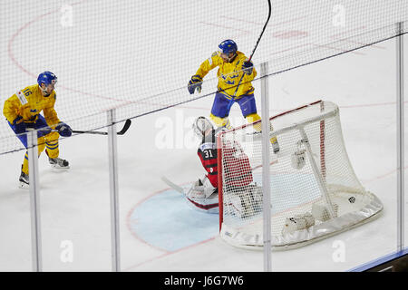 Colonia, Germania. 21 Maggio, 2017. Campionati Mondiali di hockey su ghiaccio 2017 finale, Colonia, 21 maggio 2017 Victor HEDMAN, SWE 77 obiettivi per 1-0 Svezia - Canada Finale Hockey su Ghiaccio World Cup 2017, DEB, Colonia, Germania 21 maggio 2017 Credit: Peter Schatz/Alamy Live News Foto Stock