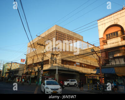 Costruzione 07752 San Pablo Apostol Chiesa Parrocchiale Newland Velasquez Street Tondo Manila 36 Foto Stock