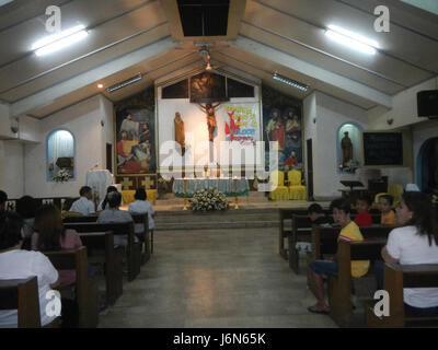 La chiesa parrocchiale di San Pablo Apostol a tondo, Manila, cattura le caratteristiche architettoniche e il significato della struttura. Foto Stock