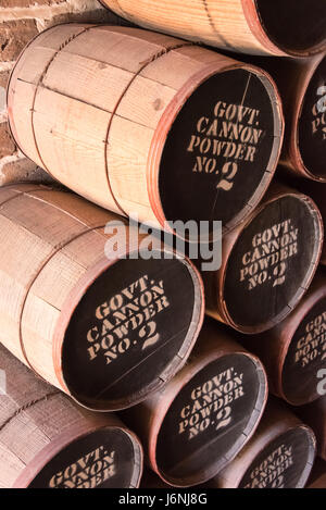 Cannone barilotti di polvere a Fort Clinch su Amelia Island in Fernandina Beach, Florida, Stati Uniti d'America. Foto Stock