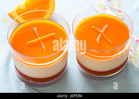 Orange crema di limone sangria jelly piatto da dessert Foto Stock
