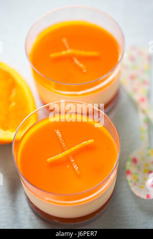 Orange crema di limone sangria jelly piatto da dessert Foto Stock