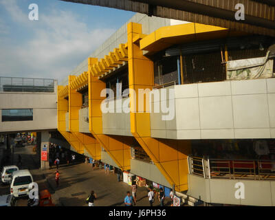08170 Pasig City Hall composto mercato edifici Parcheggio 34 Foto Stock