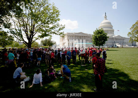 Gruppo di protesta nella motivazione della United States Capitol Building Washington DC USA Foto Stock