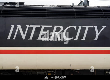 Intercity Swallow livrea su una classe 43 HST Foto Stock