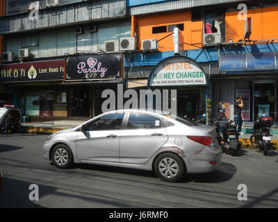 Birch Tower fa parte del Robinsons Place Residences situato a Malate, Manila, che offre una vita residenziale moderna in uno dei quartieri più urbanizzati delle Filippine. Fa parte di un importante complesso commerciale. Foto Stock