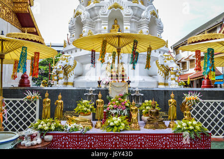 Chiang Rai, Tailandia - 15 Aprile 2017 : Songkran è il thai nuova edizione del festival. Le immagini del Buddha. Foto Stock