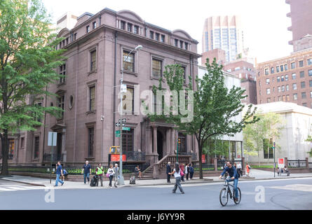 Lo storico John Pierpont Morgan Mansion arenaria sulla 37th Street e Madison Avenue a Manhattan, New York City. Foto Stock