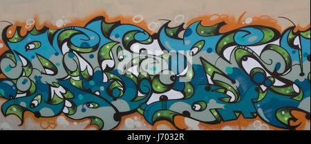 I graffiti sulla parete del Legacy Graffiti Hall of Fame a Berlino Foto Stock