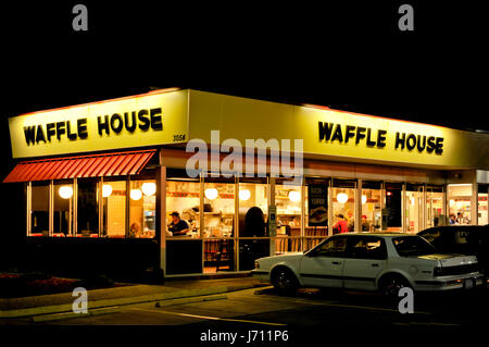 Waffle House ristorante di notte Foto Stock