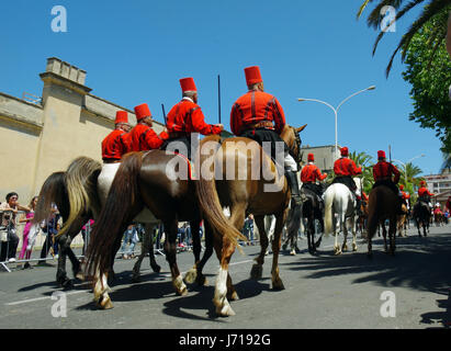 Sassari, Sardegna. Cavalcata Sarda 2017, tradizionale sfilata di costumi e di piloti provenienti da tutta la Sardegna Foto Stock