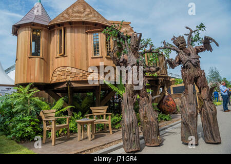 Londra, Regno Unito. 22 Maggio, 2017. Il Chelsea Flower Show organizzato dalla Royal Horticultural Society con M&G come suo principale sponsor per l'ultimo anno. Londra 22 Maggio, 2017 Credit: Guy Bell/Alamy Live News Foto Stock