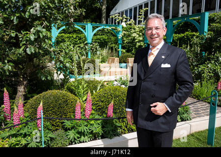 Londra, Regno Unito. 22 Maggio, 2017. Il consigliere Robert Davis di Westminster City Council. Premere il tasto giorno al 2017 RHS Chelsea Flower Show che si apre al pubblico domani. Credito: Immagini vibranti/Alamy Live News Foto Stock