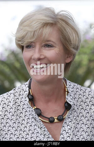 Cannes, Frankreich. 21 Maggio, 2017. Emma Thompson al 'l'Meyerowitz storie 'photocall durante il settantesimo Cannes Film Festival presso il Palais des Festivals in maggio 21, 2017 | Verwendung weltweit Credito: dpa/Alamy Live News Foto Stock