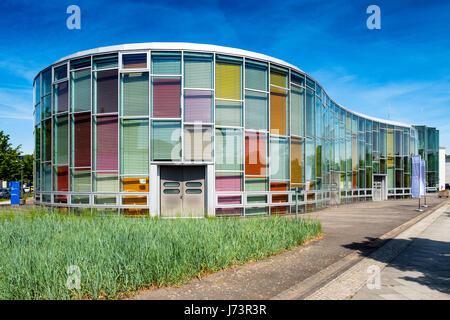Centro per la fotonica e tecnologie ottiche, centro di fotonica, parte di Humboldt University presso il parco scientifico e tecnologico di Adlershof Berlin, G Foto Stock