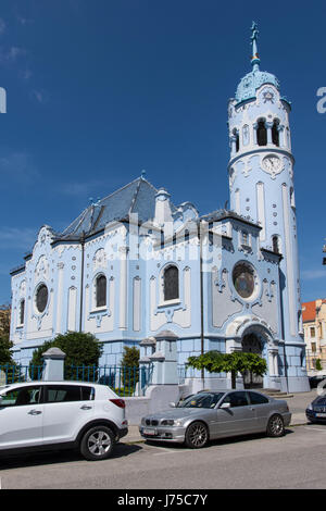 Santa Elisabetta Chiesa, chiamata anche Chiesa blu a Bratislava Foto Stock